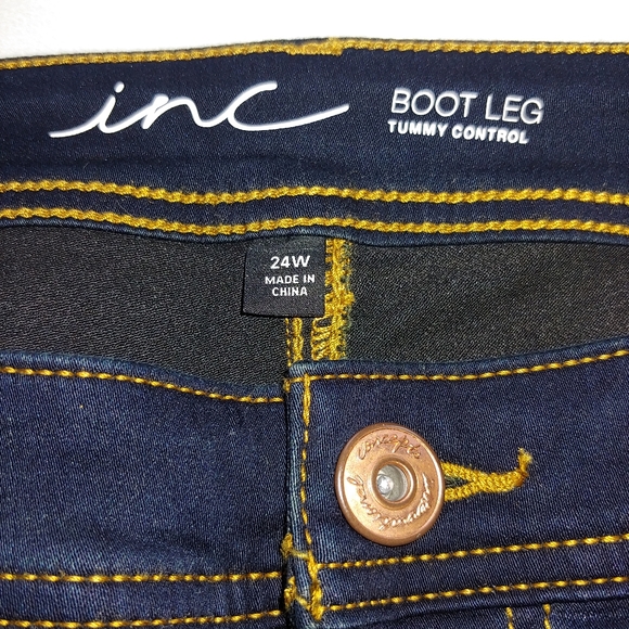 NWOT Plus Size INC International Concepts Tummy Control Bootcut Jeans -  Size 24 - Picture 4 of 10